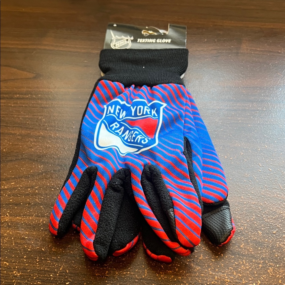 NHL Black Texting Gloves